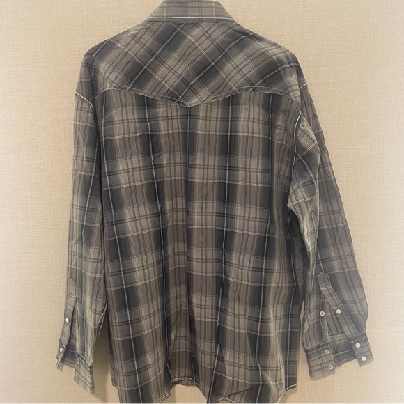Rafter C gray plaid long sleeve pearl snap button down. Size: xxl - Picture 8 of 9